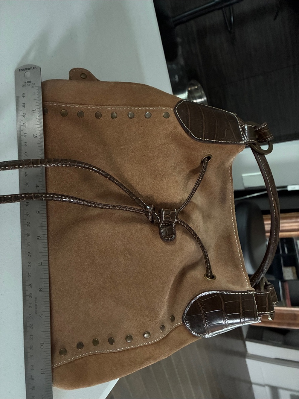 Suede Drawstring Shoulder Bag in Brown beautiful details excellent condition